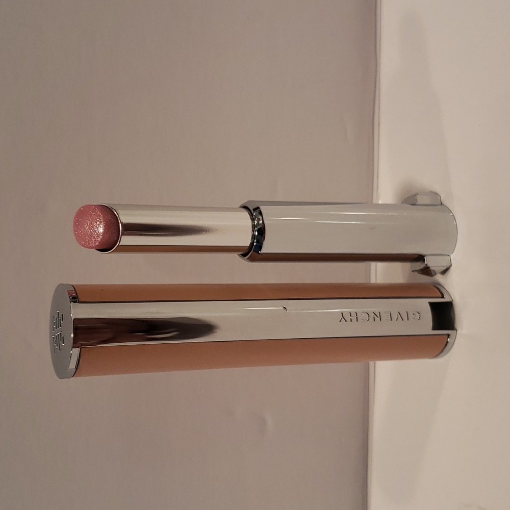 Givenchy Le Rouge Perfecto #03 "Sparkling Pink"